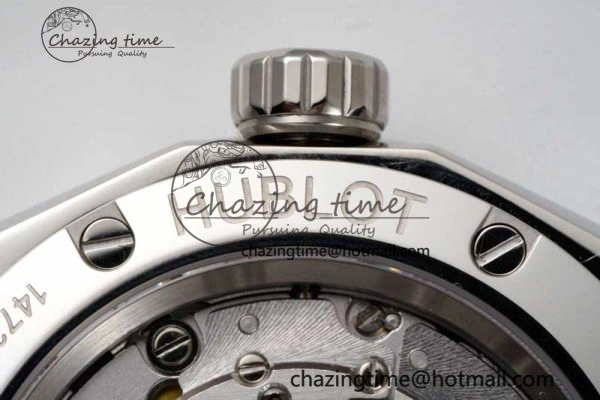 Sleek Fusion Orlinski SS Full Diamonds APSF 1:1 Best Edtion Black Faceted Dial on Black Rubber Strap A 6761