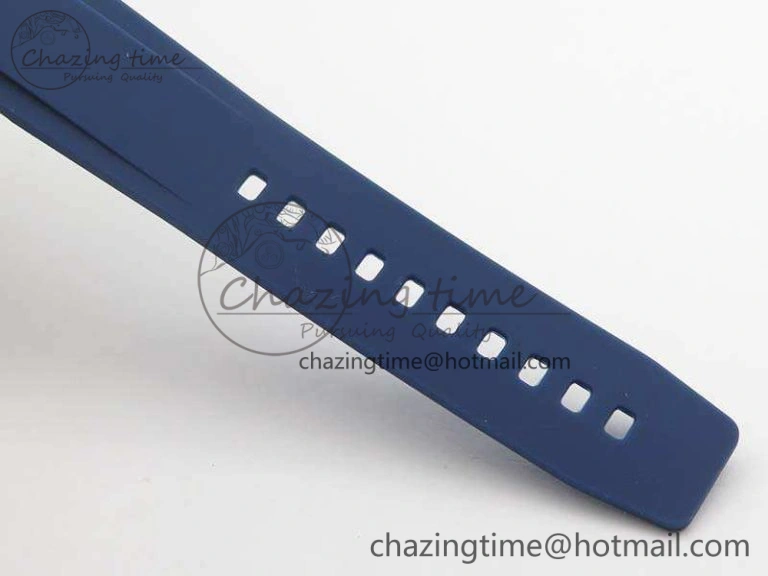 Colt Automatic 41mm SS Blue Textured Dial On Rubber Strap A Trendy 5706