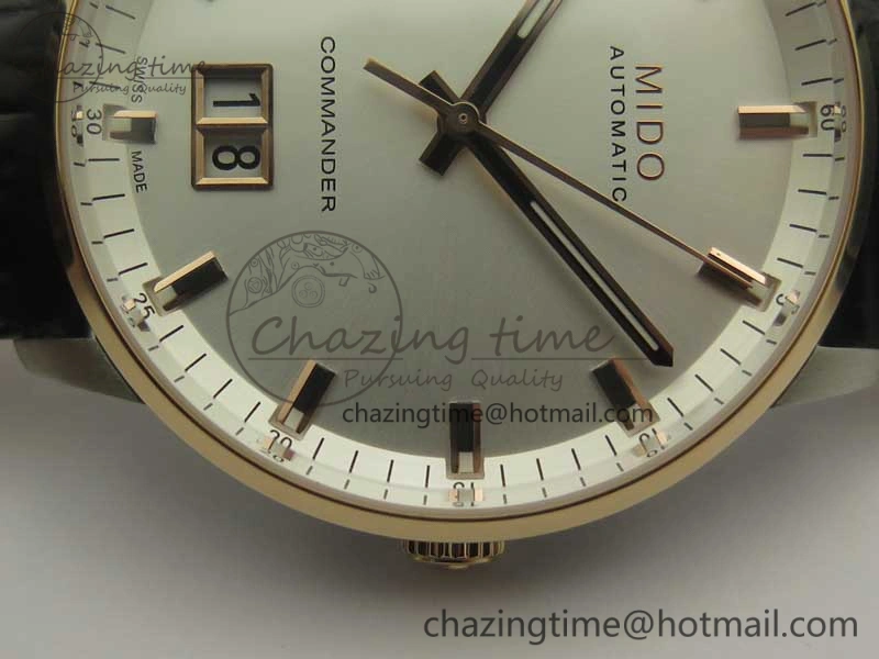Commander Big Date RG OXF White Dial on Black Leather Strap A Flexible 7607