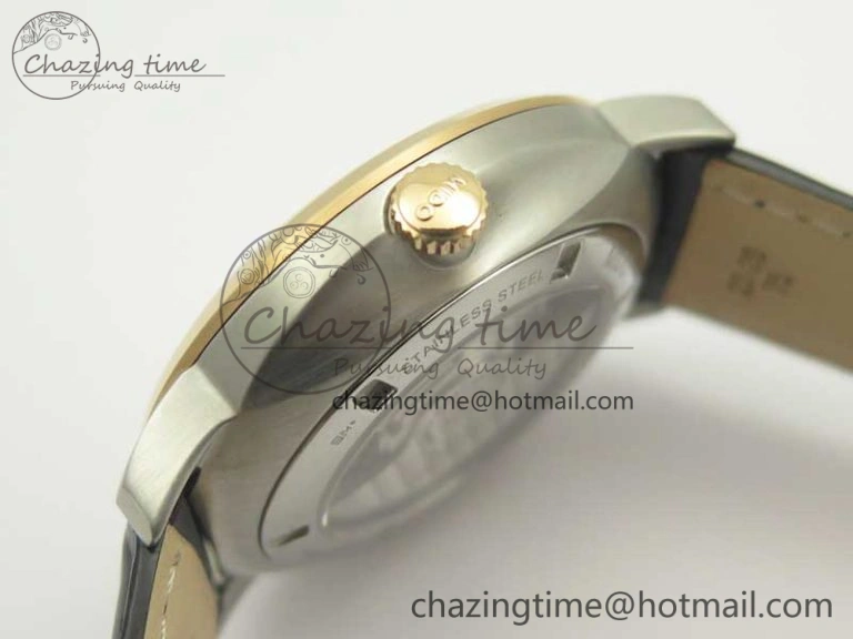 Commander Big Date RG OXF White Dial on Black Leather Strap A Flexible 7607