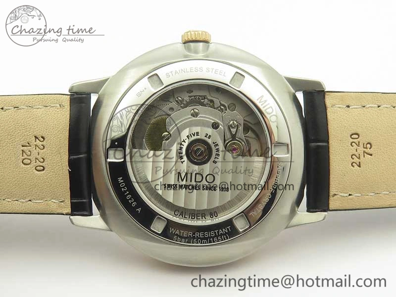 Commander Big Date RG OXF White Dial on Black Leather Strap A Flexible 7607