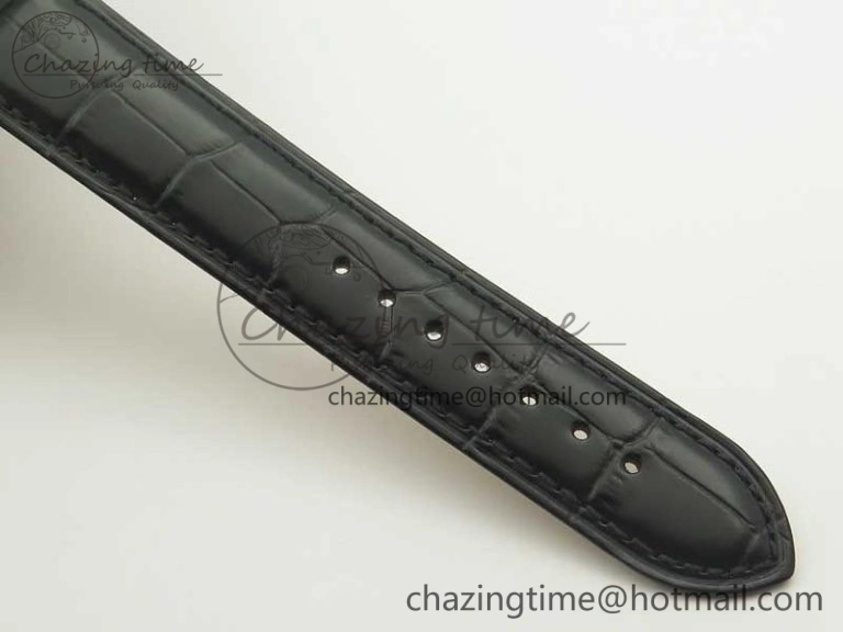 Commander Big Date SS OXF Gray Dial on Black Leather Strap A Modern 7608