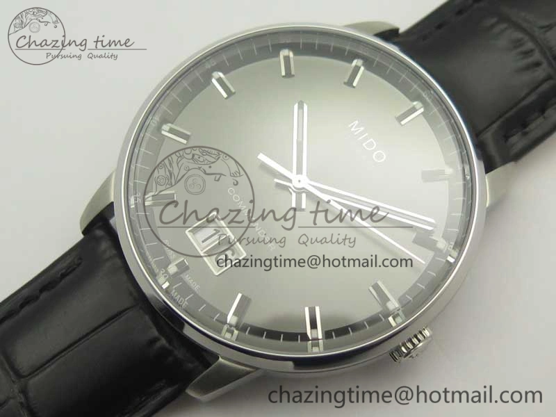 Commander Big Date SS OXF Gray Dial on Black Leather Strap A Modern 7608