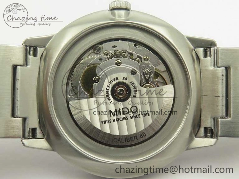 Functional Commander Big Date SS OXF White Dial on SS Bracelet A 7606