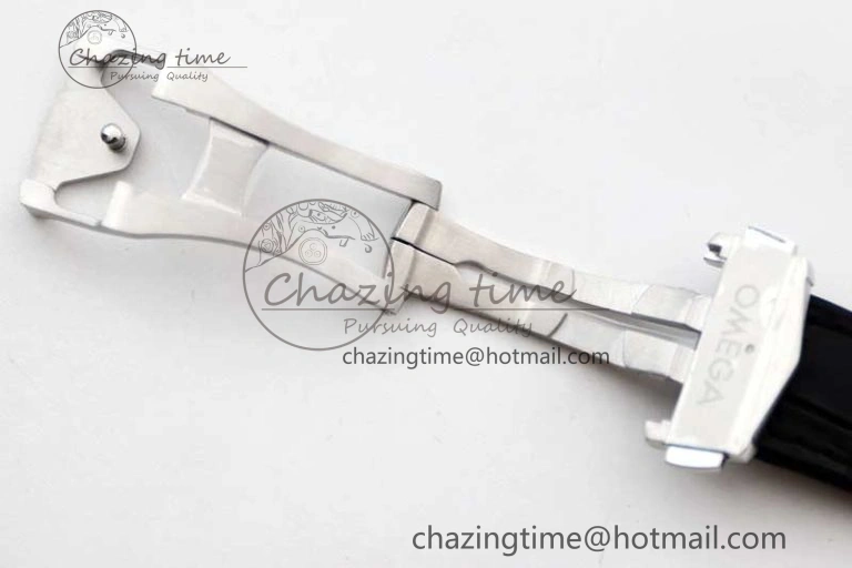 WrinkleFree Constellation SS SBF 1:1 Best Edition White Dial on Black Gummy Strap A8900 Super Clone 7799