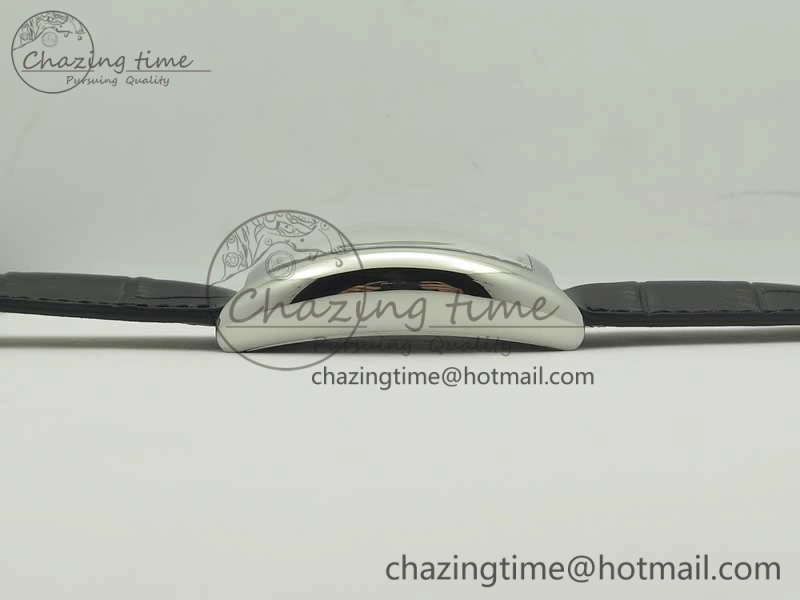 ZipUp Crazy Hours Real Jumping Hour SS ABF White Dial White Markers on Black Leather Strap A23J 6578