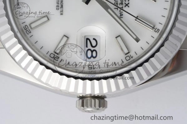 Resilient DateJust 41 SS Fluted Bezel KING 1:1 Best Edition 904L Steel White Dial on Oyster Bracelet VR 2219