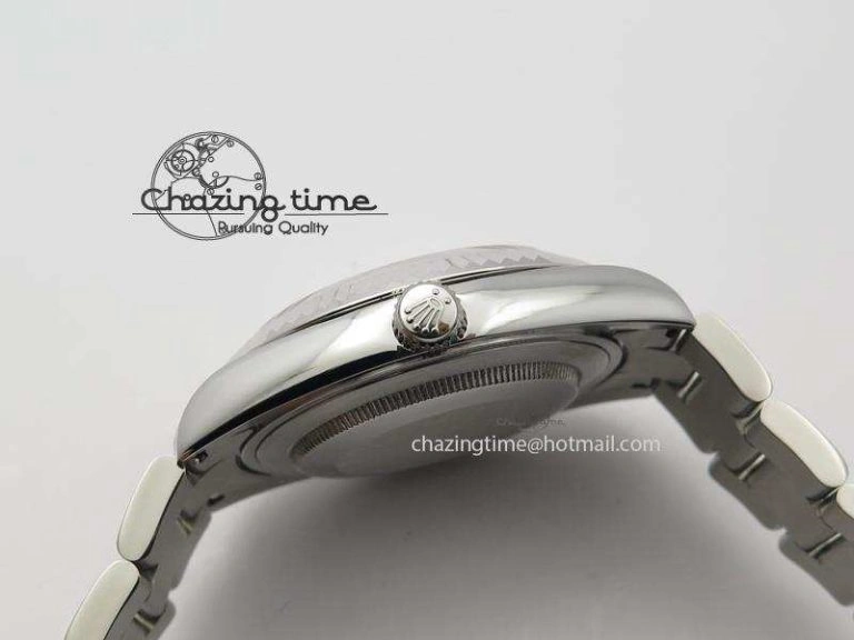 Chic Datejust II Silver Dial Blue Numeral On SS Bracelet 41MM A 3997