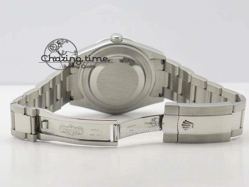 Chic Datejust II Silver Dial Blue Numeral On SS Bracelet 41MM A 3997