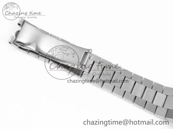 Day Date 36 SS TWSF Best Edition Blue Roman Diamonds Dial Diamonds Bezel on SS Bracelet A Minimalist 1600