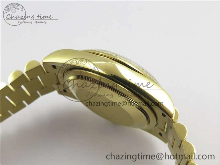 Day-Date 36 YG 128239 Bp Maker Best Edition Green Dial Crystral Markers on YG President Bracelet Minimalist 3133