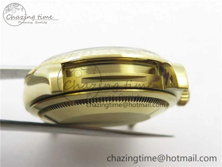 Day-Date 36 YG 128239 Bp Maker Best Edition Green Dial Crystral Markers on YG President Bracelet Minimalist 3133