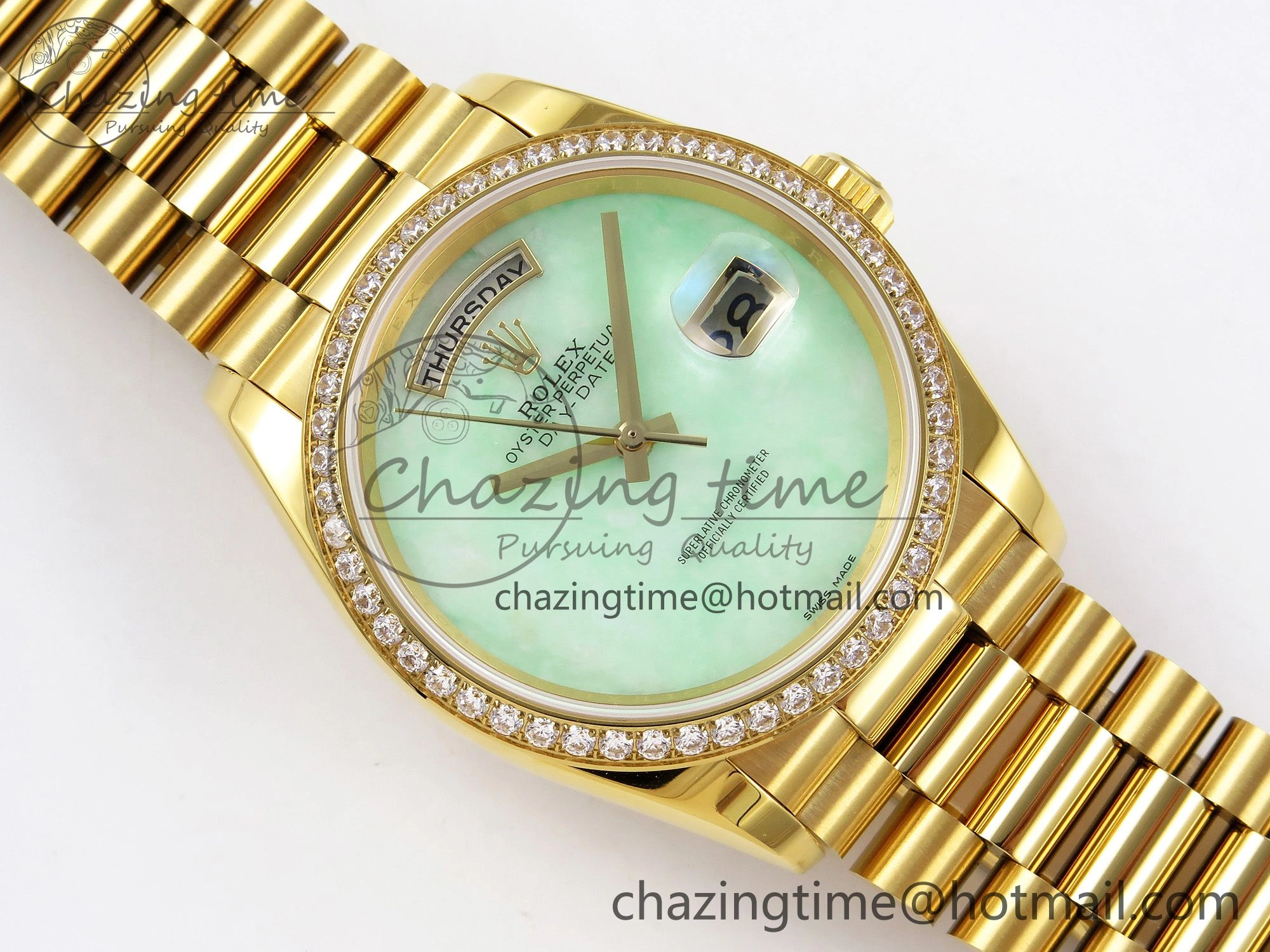 WellDesigned Day Date 36 YG RAF 1:1 Best Edition Green Stone Dial Diamonds Bezel on YG Bracelet A 1291