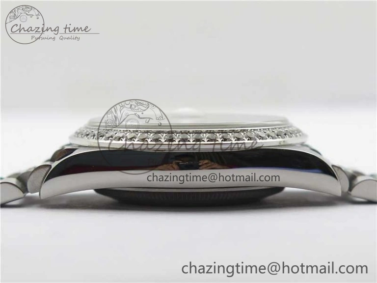 Snug Day-Date 36mm 128239 SS Crystal BP Best Edition White MOP Crystal Marker Dial on SS President Bracelet A 2682