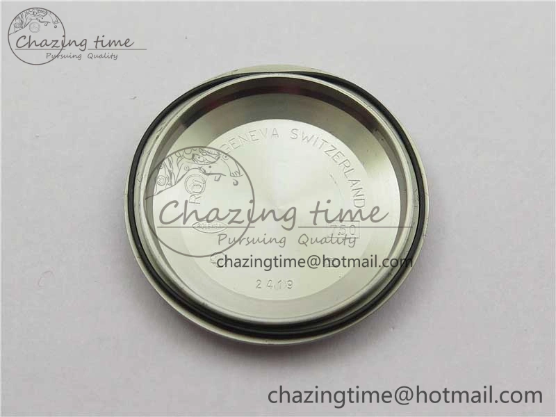 Snug Day-Date 36mm 128239 SS Crystal BP Best Edition White MOP Crystal Marker Dial on SS President Bracelet A 2682