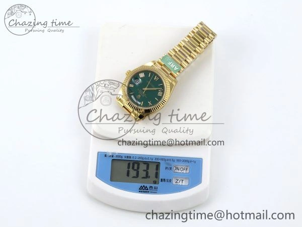 WrinkleFree Day Date 40 YG 228238 ARF 1:1 Best Edition Green Roman Dial on President Bracelet VR3255 (Gain Weight) 1502