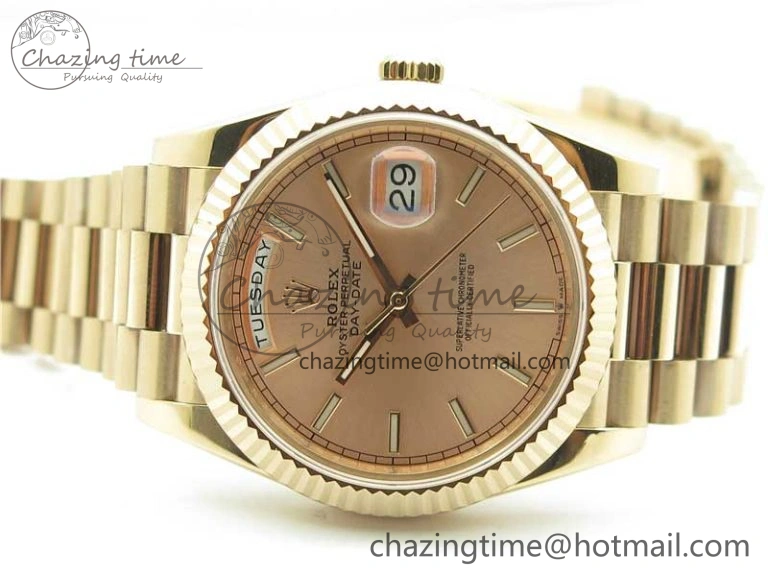 Day-Date 40mm 228239 BP New Dial Version 904 RG Stick Markers RG Dial on RG President Bracelet A Versatile 2830