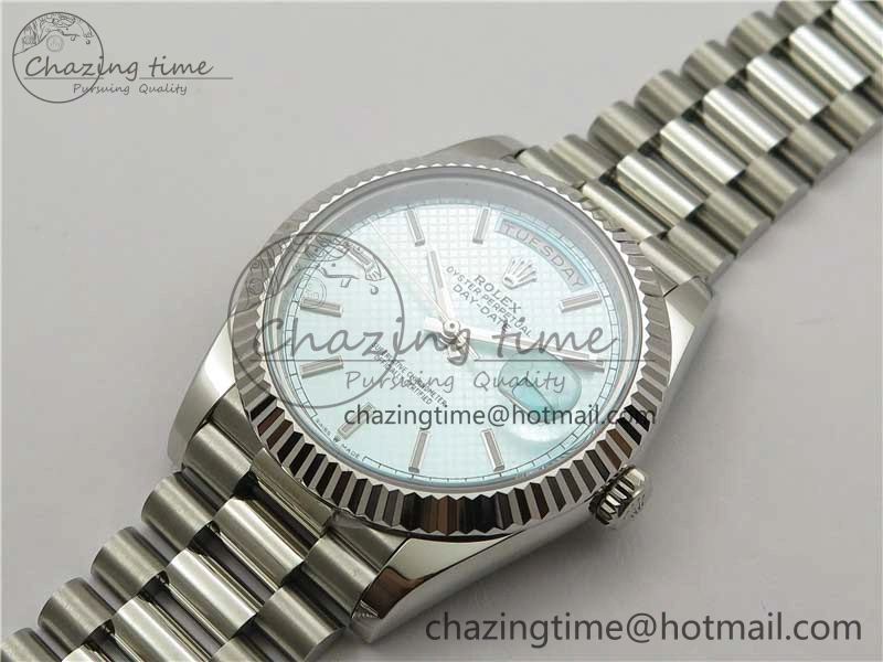 Day-Date 40mm 228239 BP New Dial Version 904 SS Ice Blue Textured Dial on SS President Bracelet A SunProtective 2820