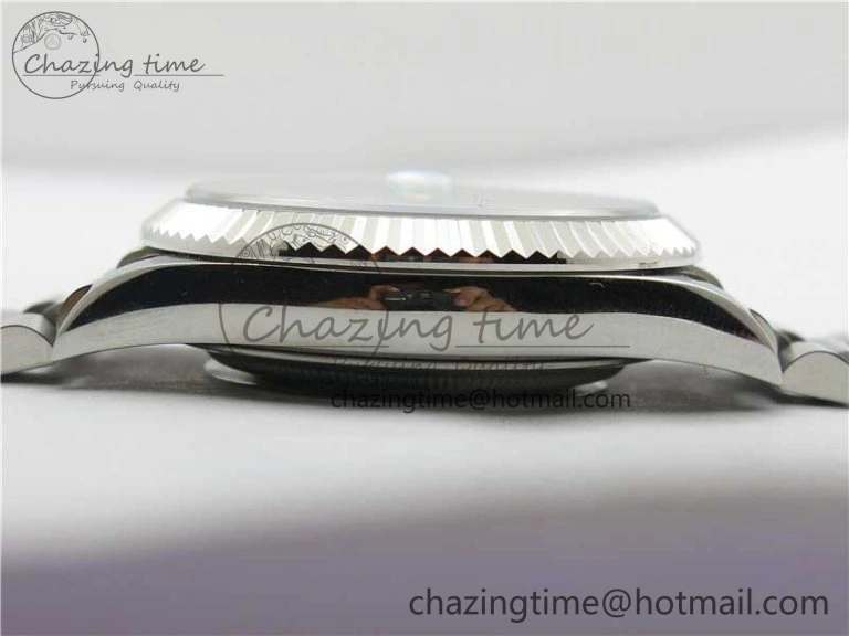 Day-Date 40mm 228239 BP New Dial Version 904 SS Silver T Crystal Markers Dial on SS President Bracelet A Lightweight 2816