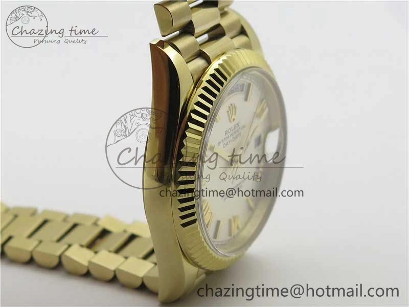 SmoothTexture Day-Date 40mm 228239 BP New Dial Version 904 YG Silver Roman Markers Dial on SS President Bracelet A 2806