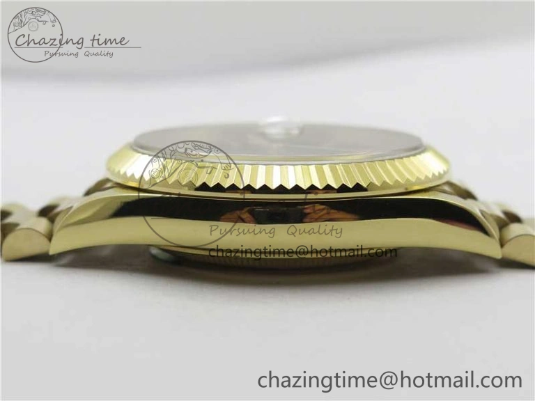 Stretchable Day-Date 40mm 228239 BP New Dial Version 904 YG Silver Textured Dial on YG President Bracelet A 2811