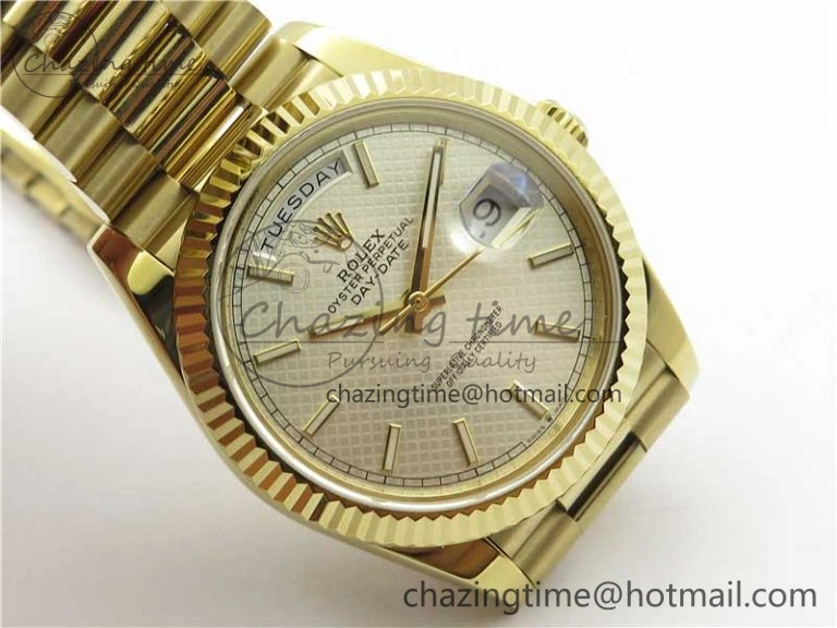Stretchable Day-Date 40mm 228239 BP New Dial Version 904 YG Silver Textured Dial on YG President Bracelet A 2811