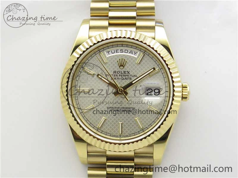 Stretchable Day-Date 40mm 228239 BP New Dial Version 904 YG Silver Textured Dial on YG President Bracelet A 2811