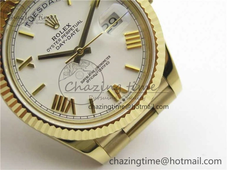 Day-Date 40mm 228239 BP New Dial Version 904 YG White Roman Dial on YG President Bracelet A Unisex 2813