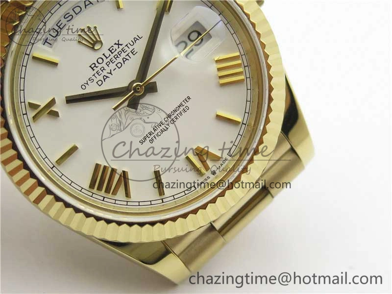 Day-Date 40mm 228239 BP New Dial Version 904 YG White Roman Dial on YG President Bracelet A Unisex 2813