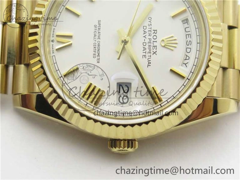 Day-Date 40mm 228239 BP New Dial Version 904 YG White Roman Dial on YG President Bracelet A Unisex 2813