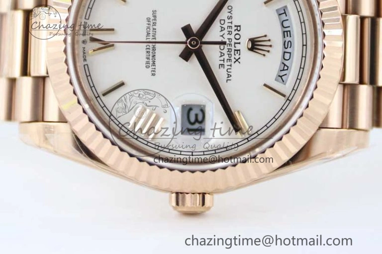 Day Date 40mm RG 904L Steel TWF 1:1 Best Edition White Roman Dial on RG Bracelet A Sophisticated 2371