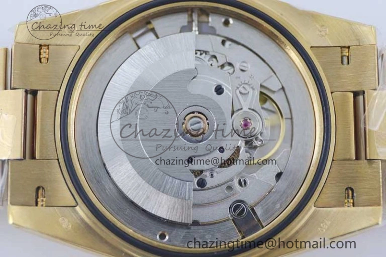 Practical Day Date 40mm YG 904L Steel TWF 1:1 Best Edition Silver Roman Dial on YG Bracelet A 2369