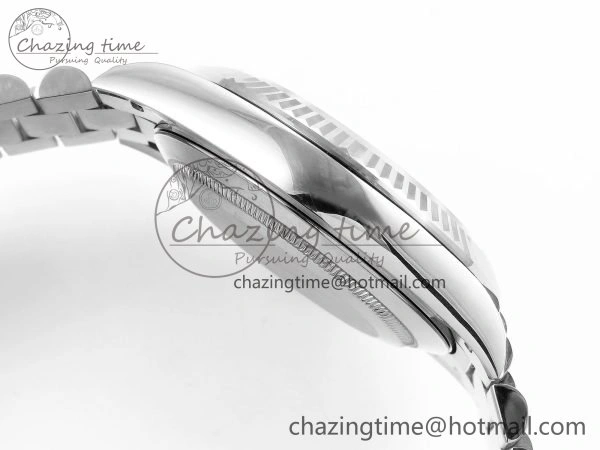 TravelReady DayDate 40 228239 ARF 904L Steel Grey Stick Dial on President Bracelet VR 1543