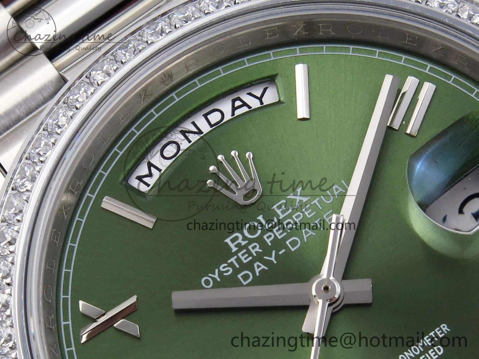Unisex DayDate 40 SS GSF Gain Weight Green Roman Dial Diamonds Bezel on President Bracelet A 1922