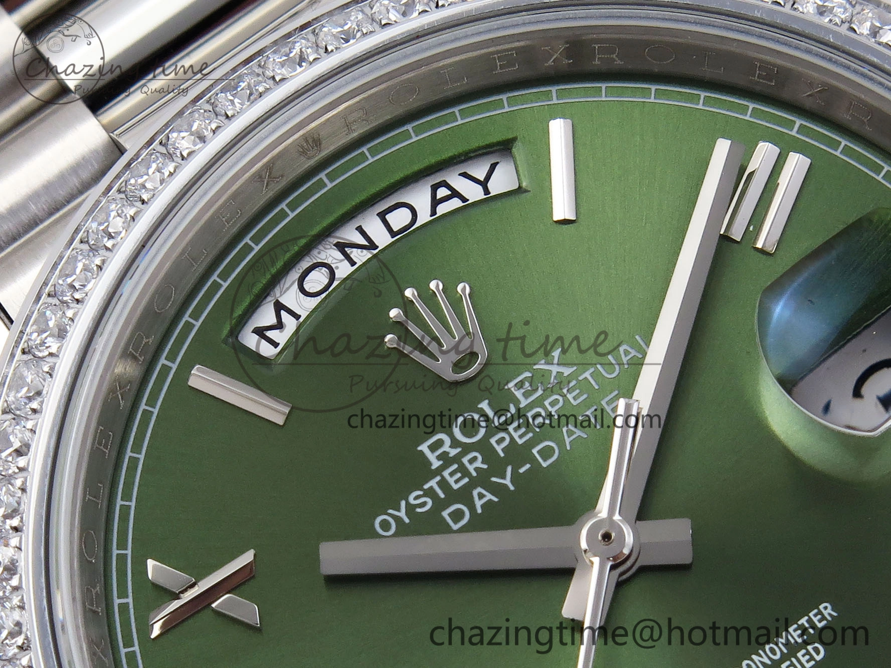 Unisex DayDate 40 SS GSF Gain Weight Green Roman Dial Diamonds Bezel on President Bracelet A 1922