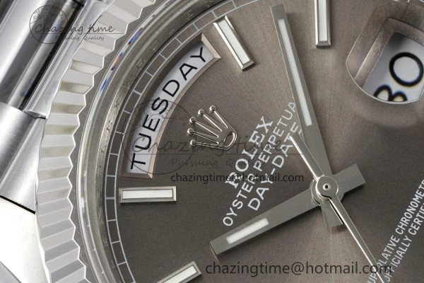 FlexibleFit DayDate 40 SS JDF Gain Weight 904L Steel Gray Dial Stick Markers on President Bracelet A2836 V 1820
