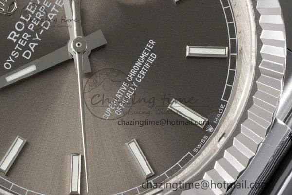 FlexibleFit DayDate 40 SS JDF Gain Weight 904L Steel Gray Dial Stick Markers on President Bracelet A2836 V 1820