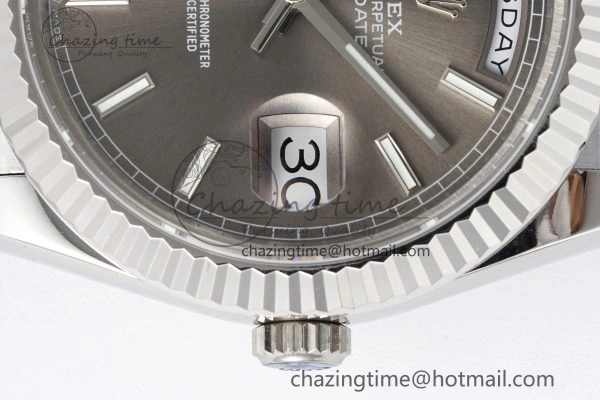 FlexibleFit DayDate 40 SS JDF Gain Weight 904L Steel Gray Dial Stick Markers on President Bracelet A2836 V 1820