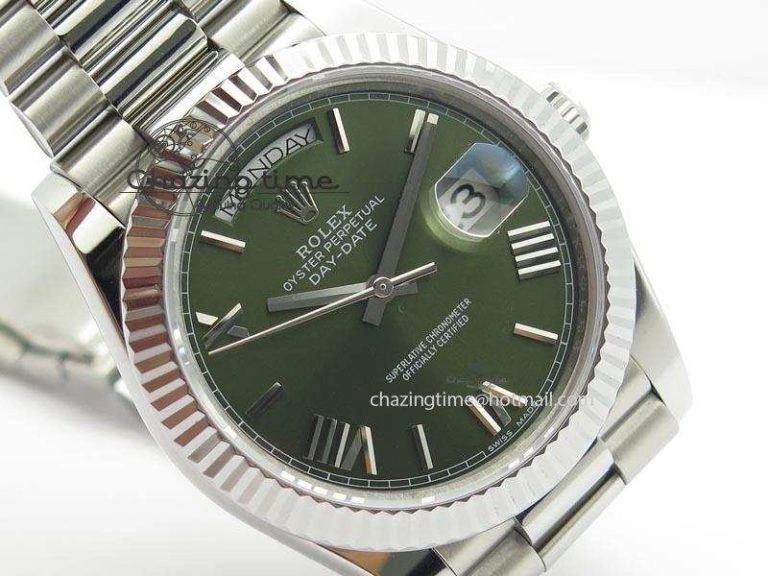 DayDate 40mm BP-Maker 228206 SS Green Roman Dial (Fluted Bezel) On SS Bracelet ETA Stylish 3904