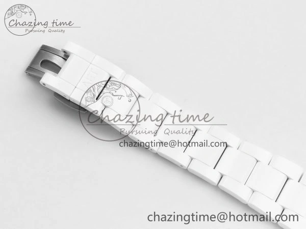 Modern Daytona AET White Solid Ceramic Case and Bracelet Avocado Green Dial ZF 1:1 Best Edition SH 1649