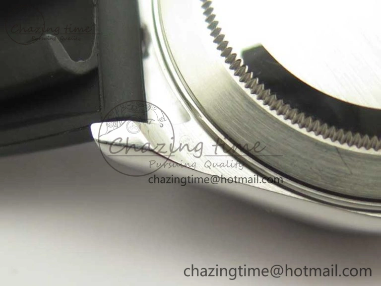 TravelReady Daytona SS BP Maker Black Dial On Rubber Strap A7750@ 3388