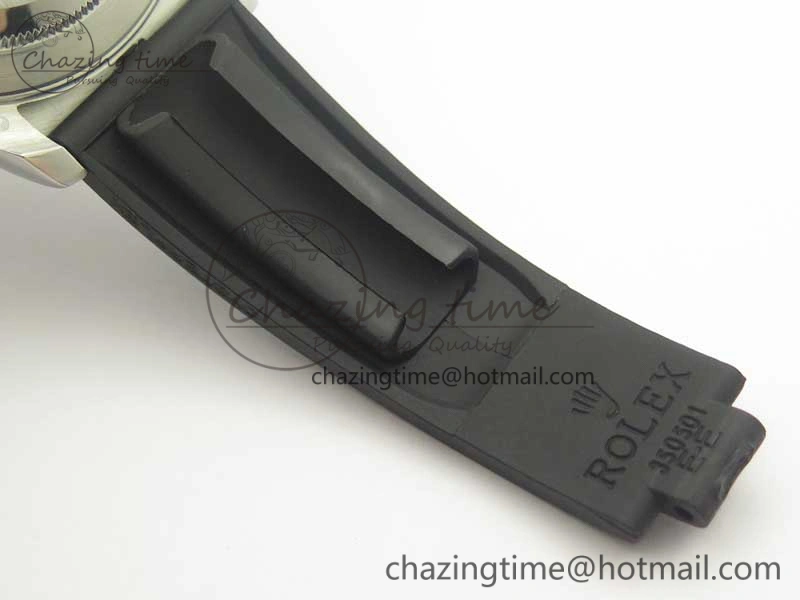 TravelReady Daytona SS BP Maker Black Dial On Rubber Strap A7750@ 3388