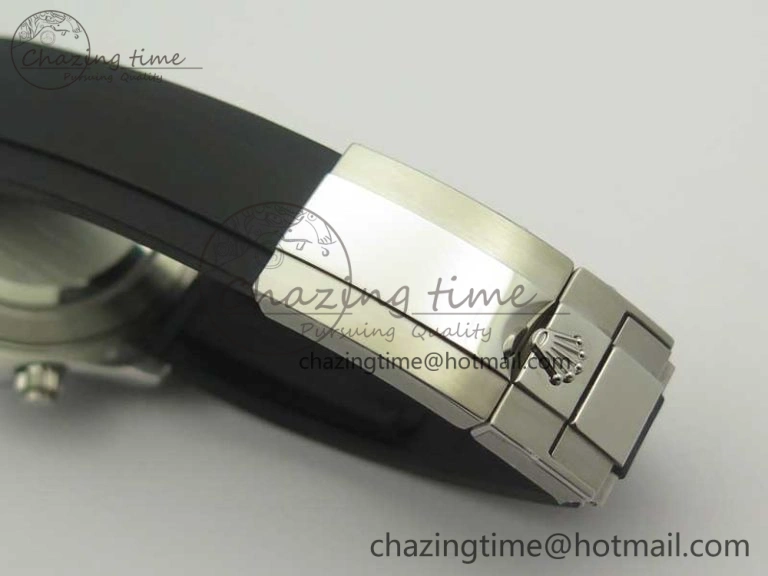 TravelReady Daytona SS BP Maker Black Dial On Rubber Strap A7750@ 3388