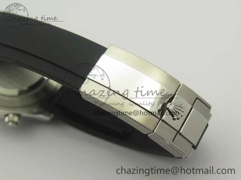 TravelReady Daytona SS BP Maker Black Dial On Rubber Strap A7750@ 3388