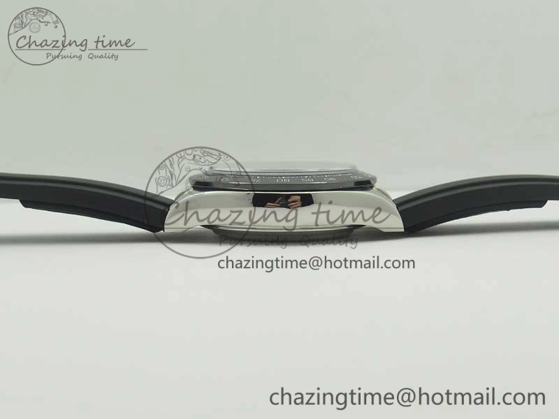 TravelReady Daytona SS BP Maker Black Dial On Rubber Strap A7750@ 3388