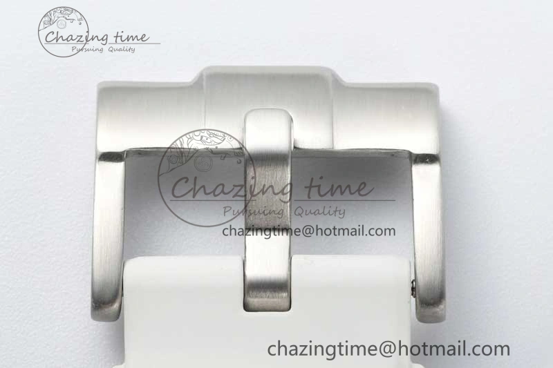 Daytona White Ceramic 5GF Best Edition White Black Dial on White Rubber Strap A Trendsetting 2329