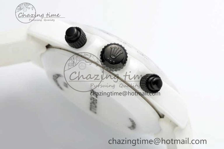 Daytona White Ceramic 5GF Best Edition White Black Dial on White Rubber Strap A Trendsetting 2329