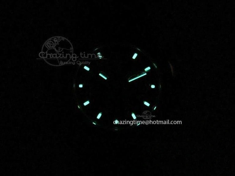 OnTrend Daytona YG BP Maker Black Dial Gold Subdial Sticks Markers On Rubber Strap A7750@ 4013