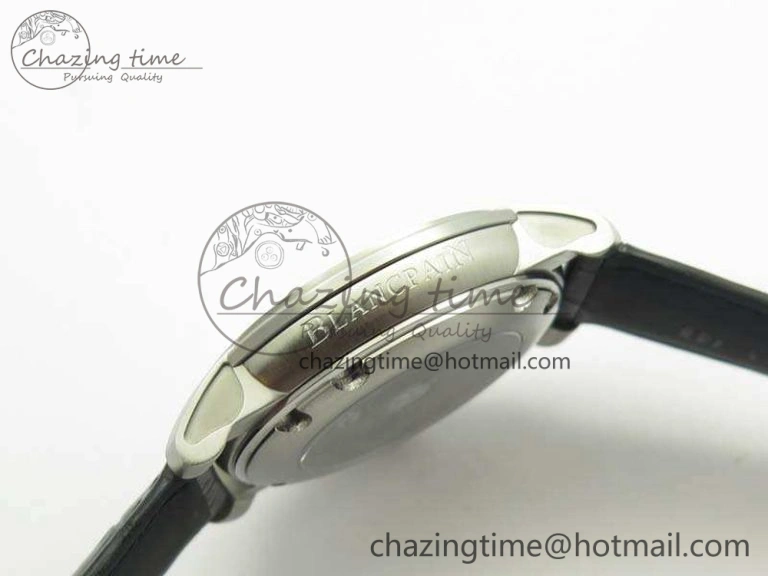 Evolution R10 SS ZZF 1:1 Best Edition Black Dial On Black Leather Strap Cal. Effortless 5296