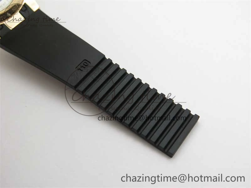 HighPerformance Executive El Toro RG 3EF 1:1 Best Edition Silver Dial on Black Rubber Strap Asian UN- 9806
